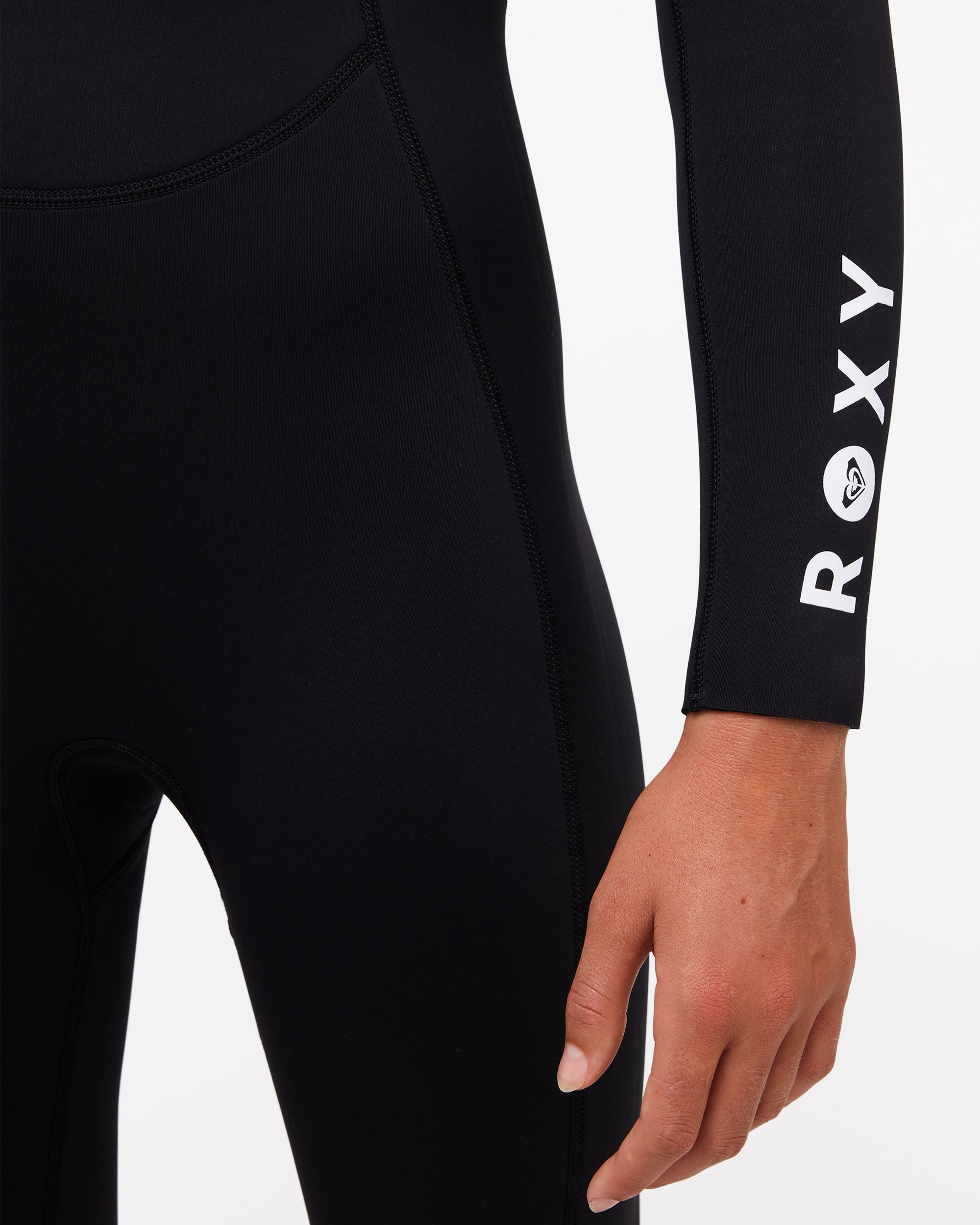 26bw211602_roxy_blk_dtl2