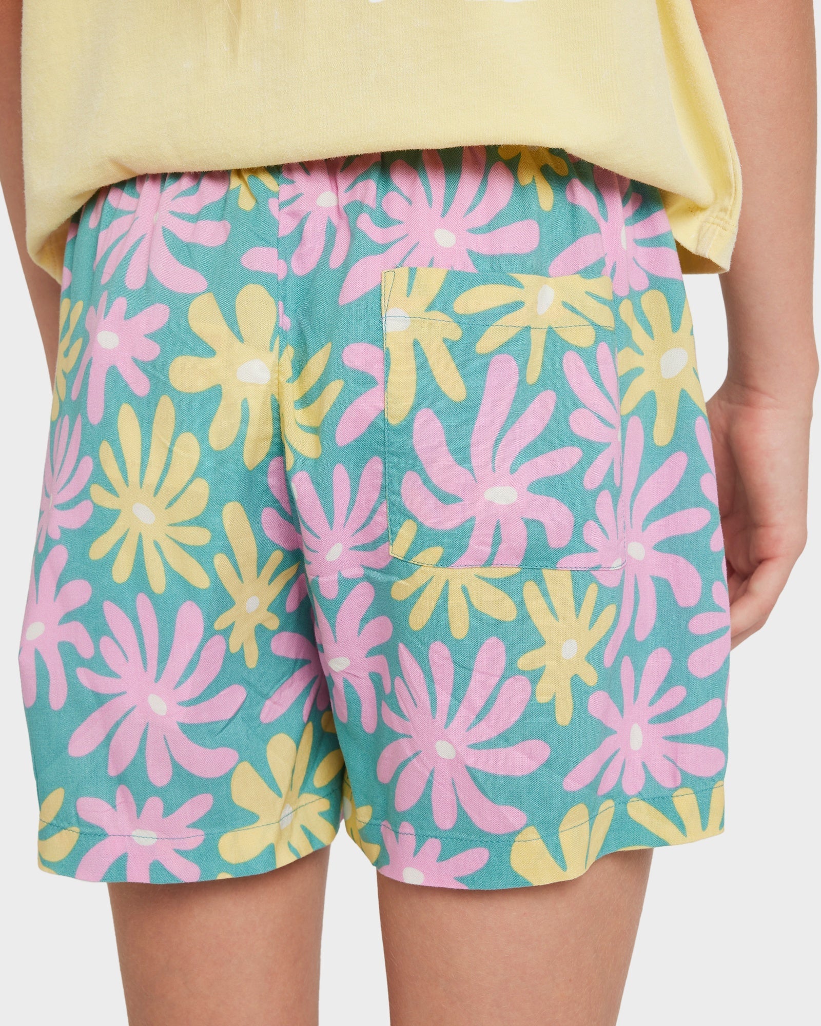 Girls 8-16 Lekeito Break Printed Elastic Waist Shorts