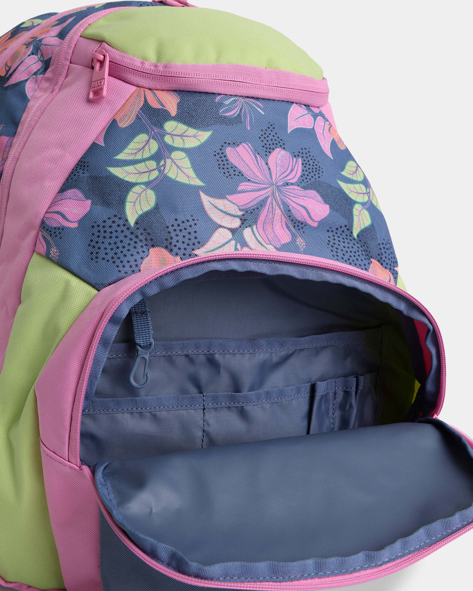 Womens Shadow Swell Medium 24L Backpack