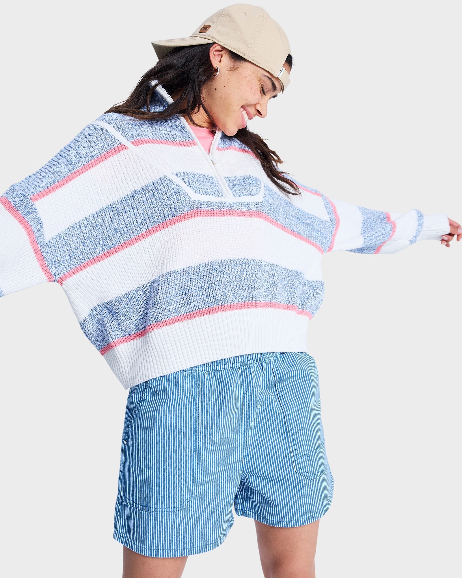 Womens Stay Wavy Mid Denim Shorts