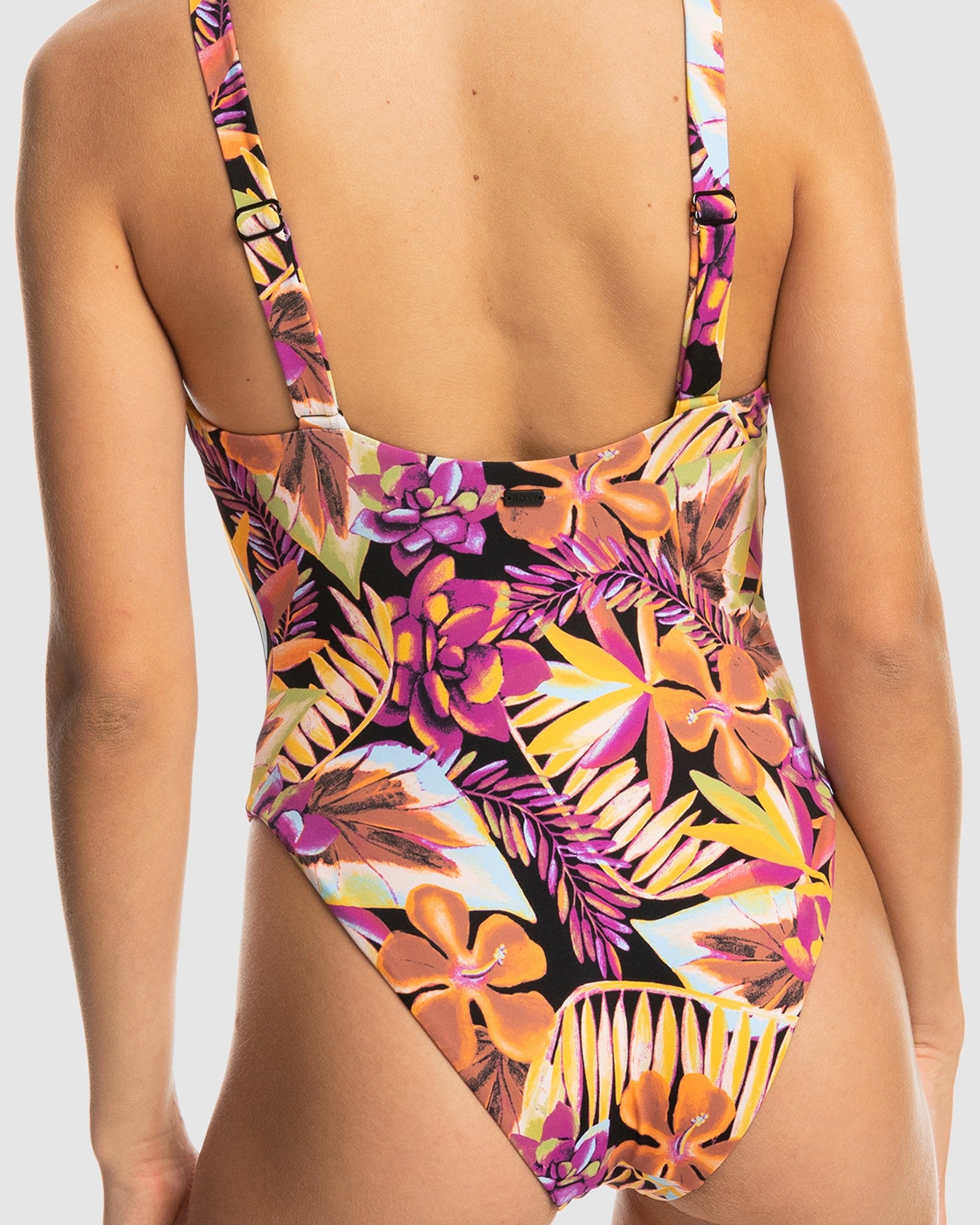 Womens Pt Beach Classics Fashion Op One Piece Swimsuit