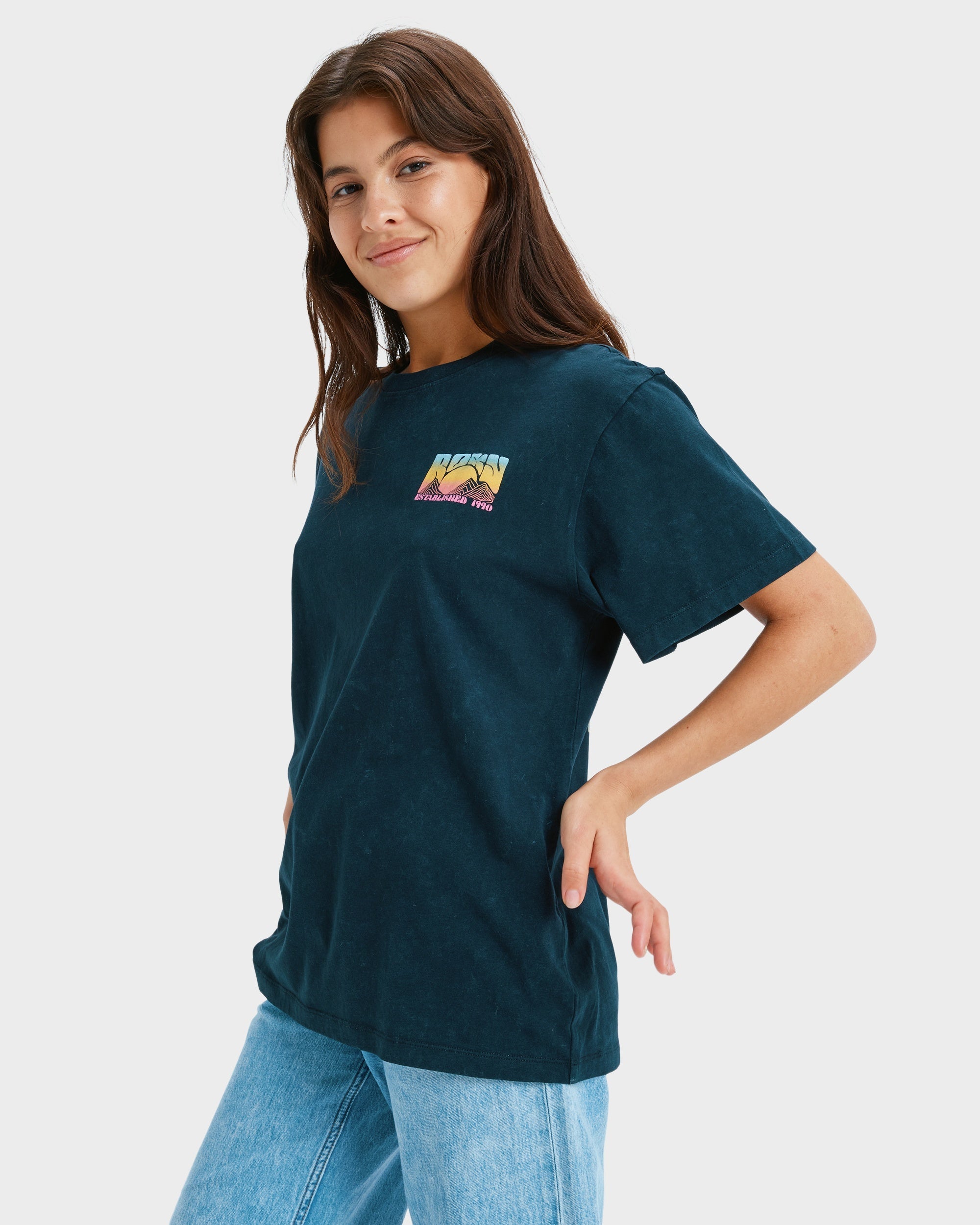 Womens Sunnyoversize Optic Wash T-Shirt