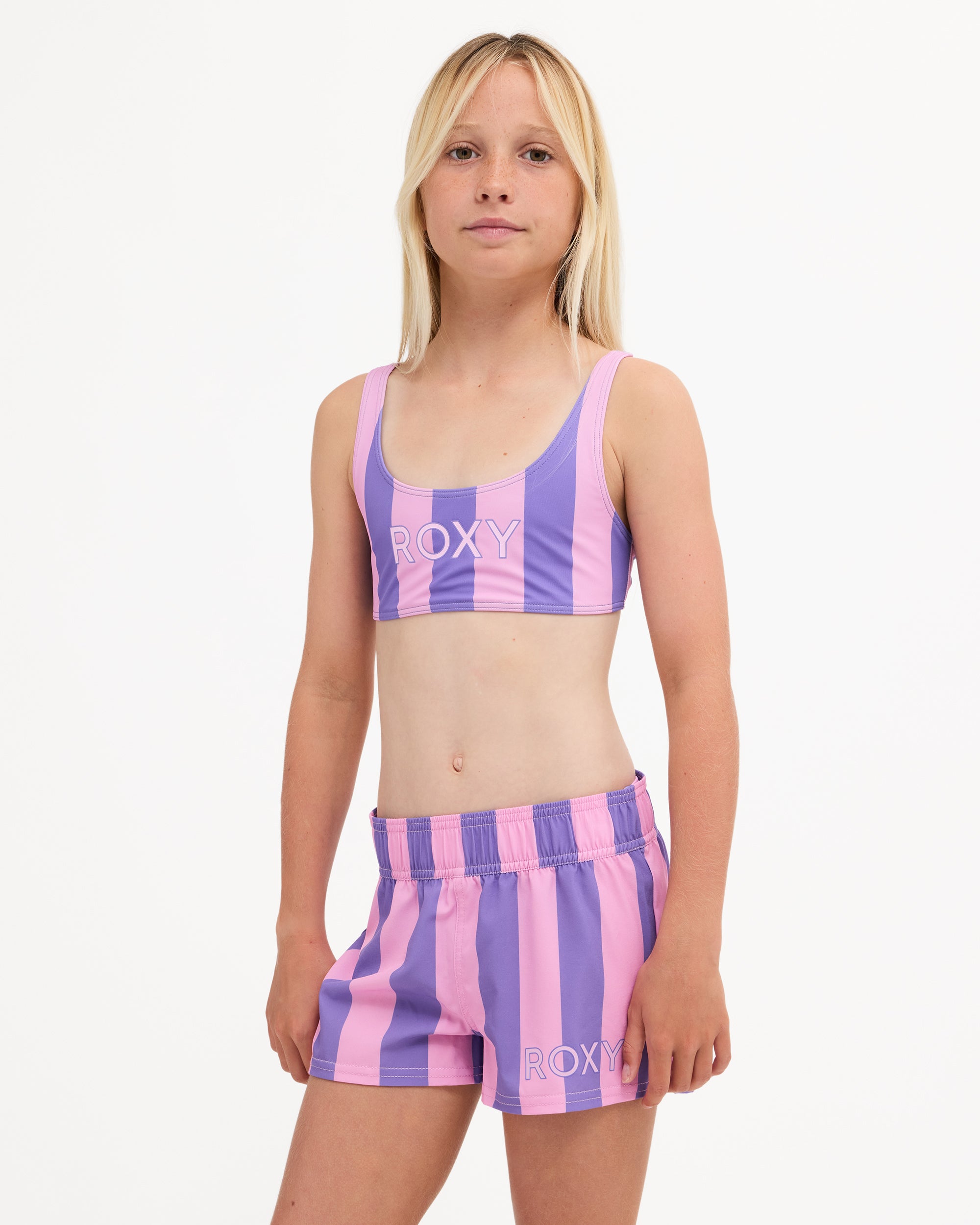urgbs03015_roxy_plj0_frt1