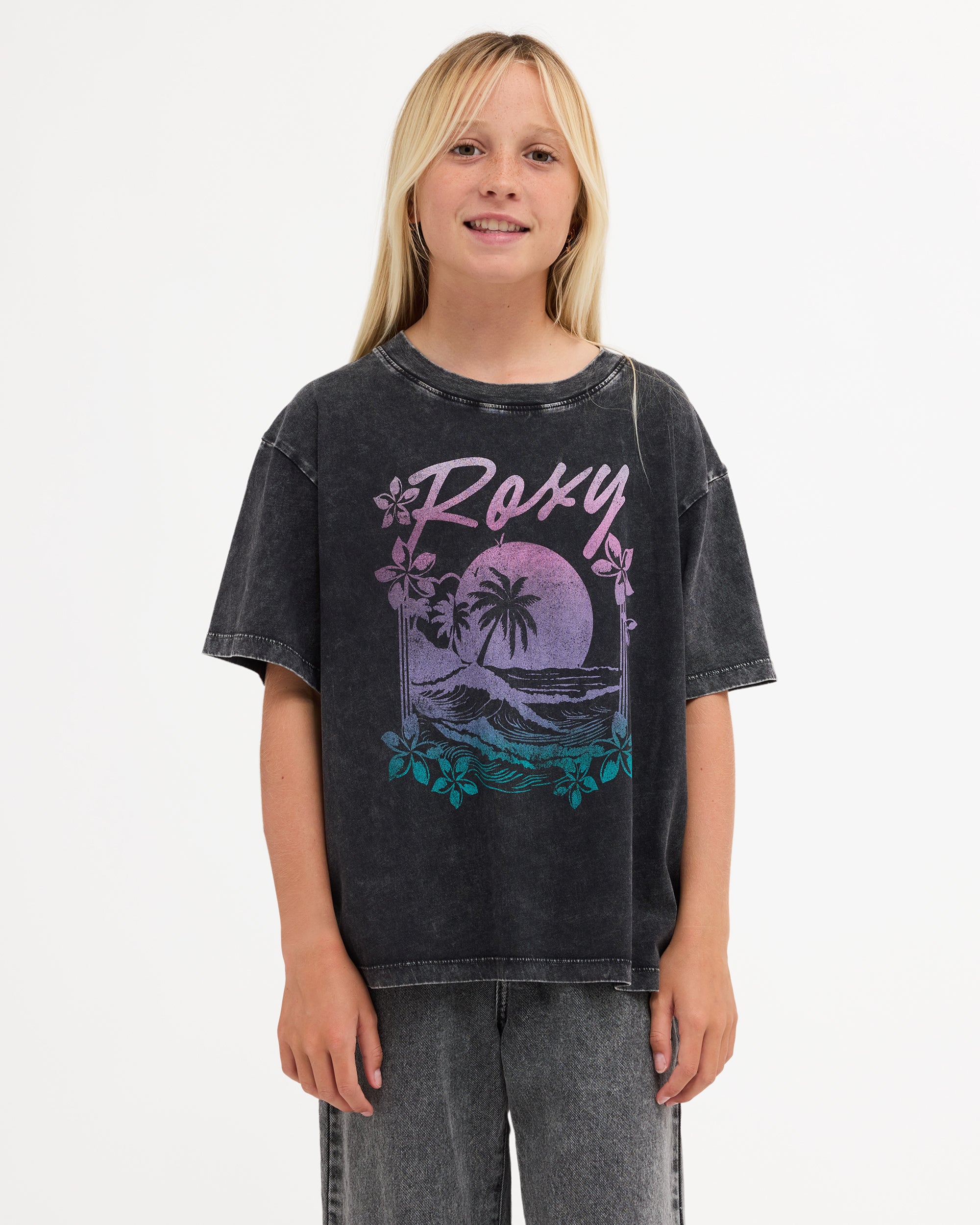 urgzt03183_roxy_kvj0_frt1