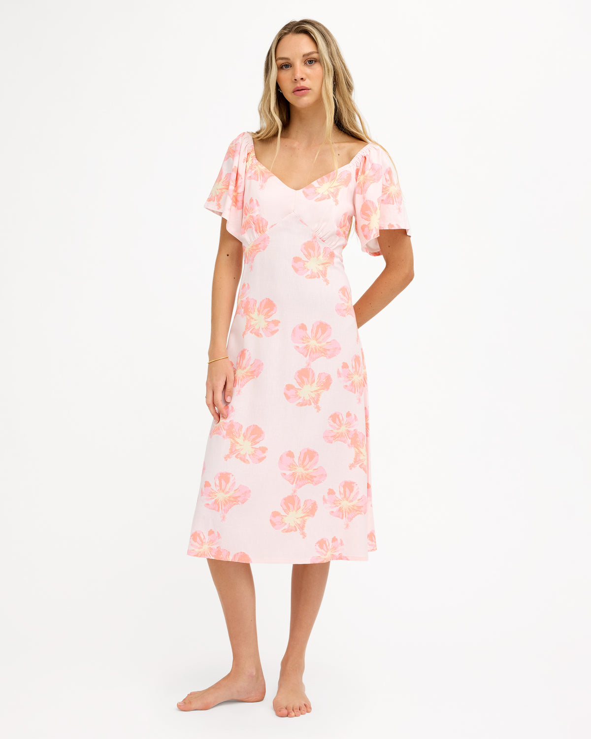 urjkt03249_roxy_mdn0_frt1