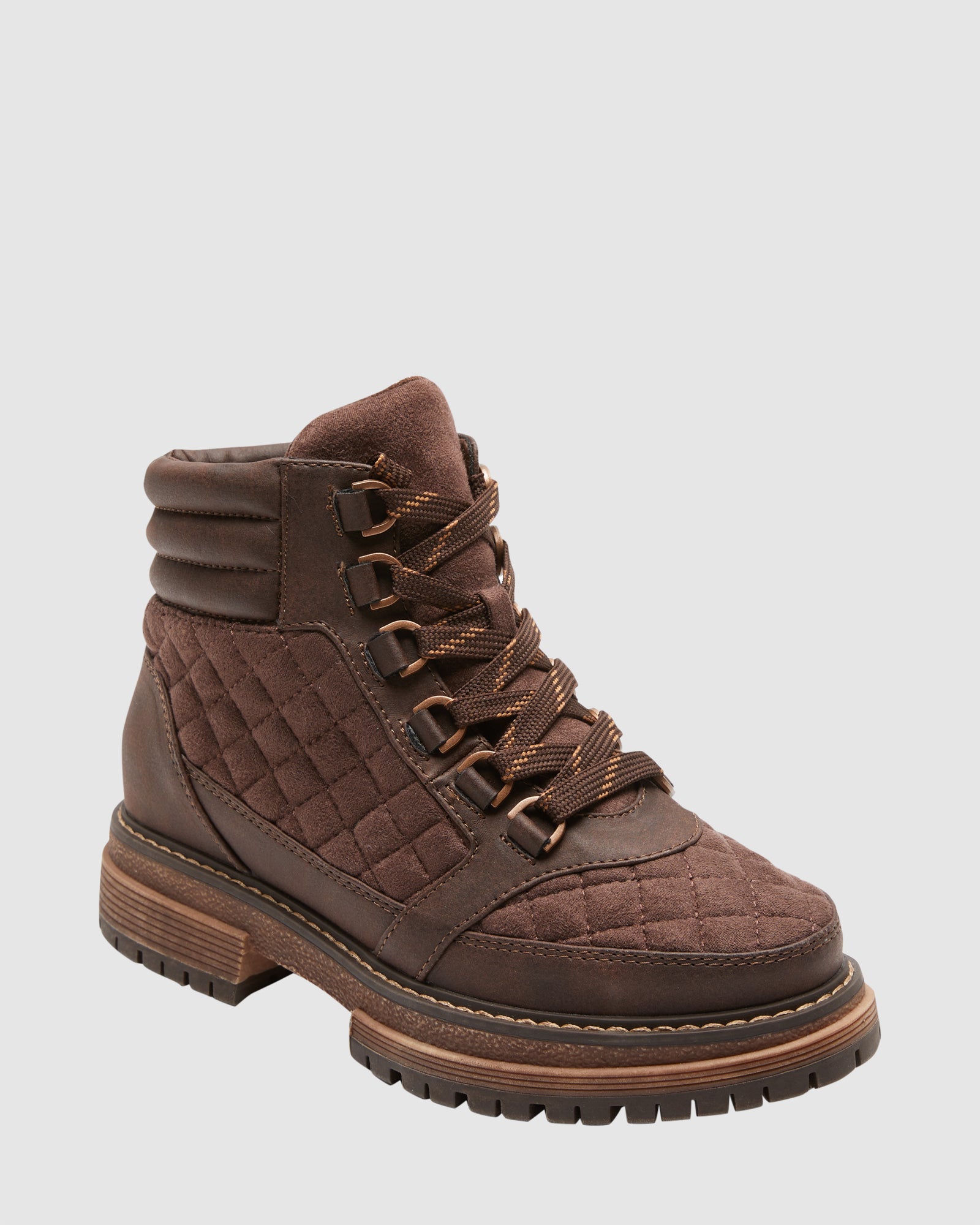 Womens Qwinn Boots