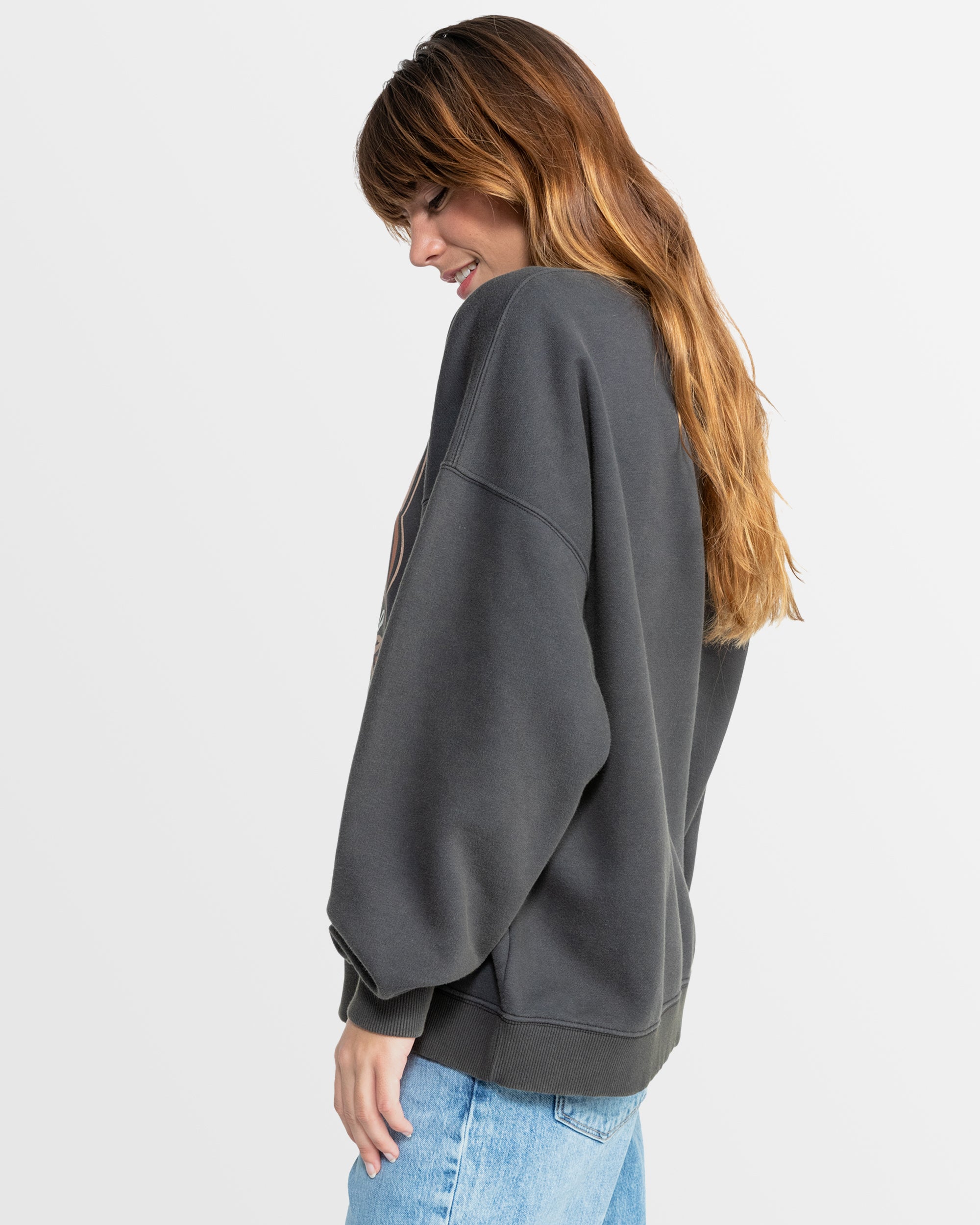 Lineup Oversized Crew B