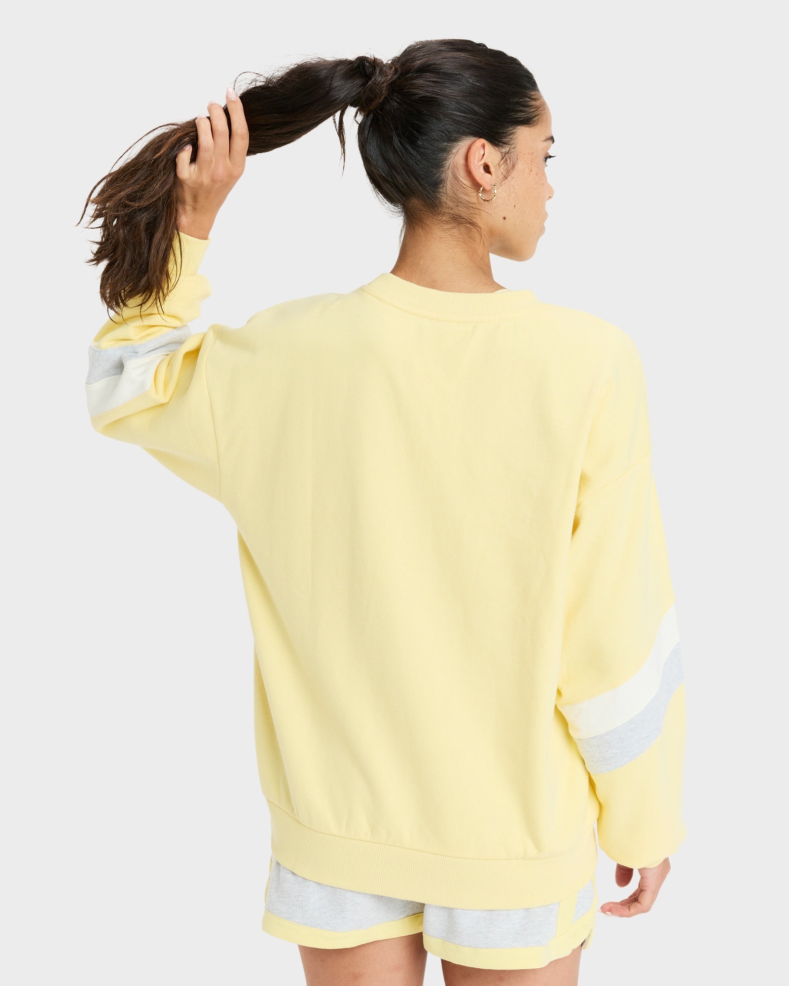 Womens Essential Energy Crew Neck