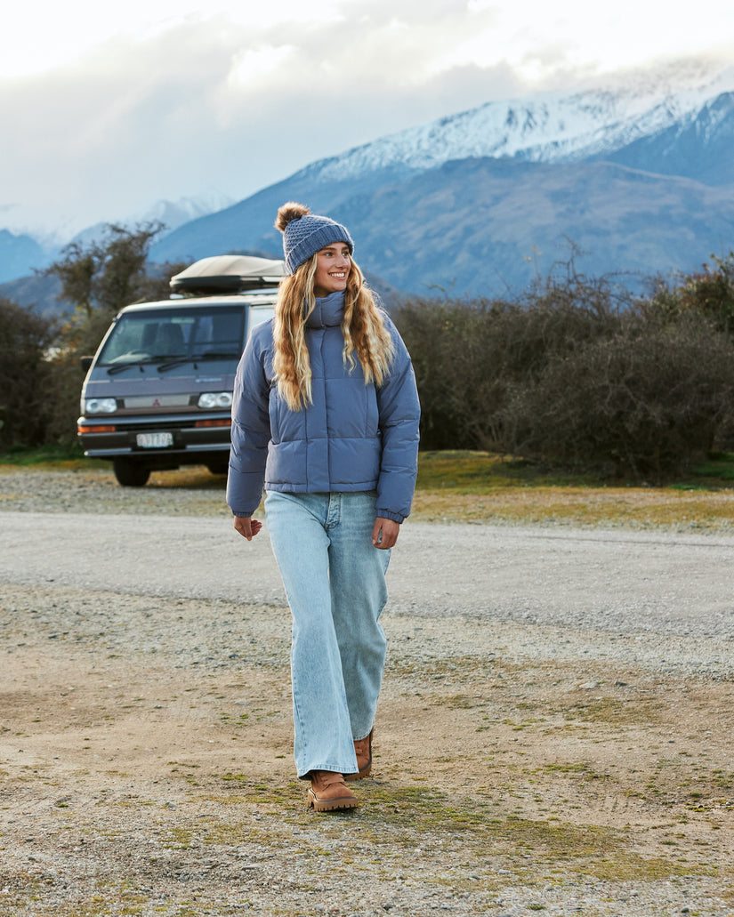 Hotel Kalinga Mountain Ridge Clothing Flannel Jacket Piece Suit