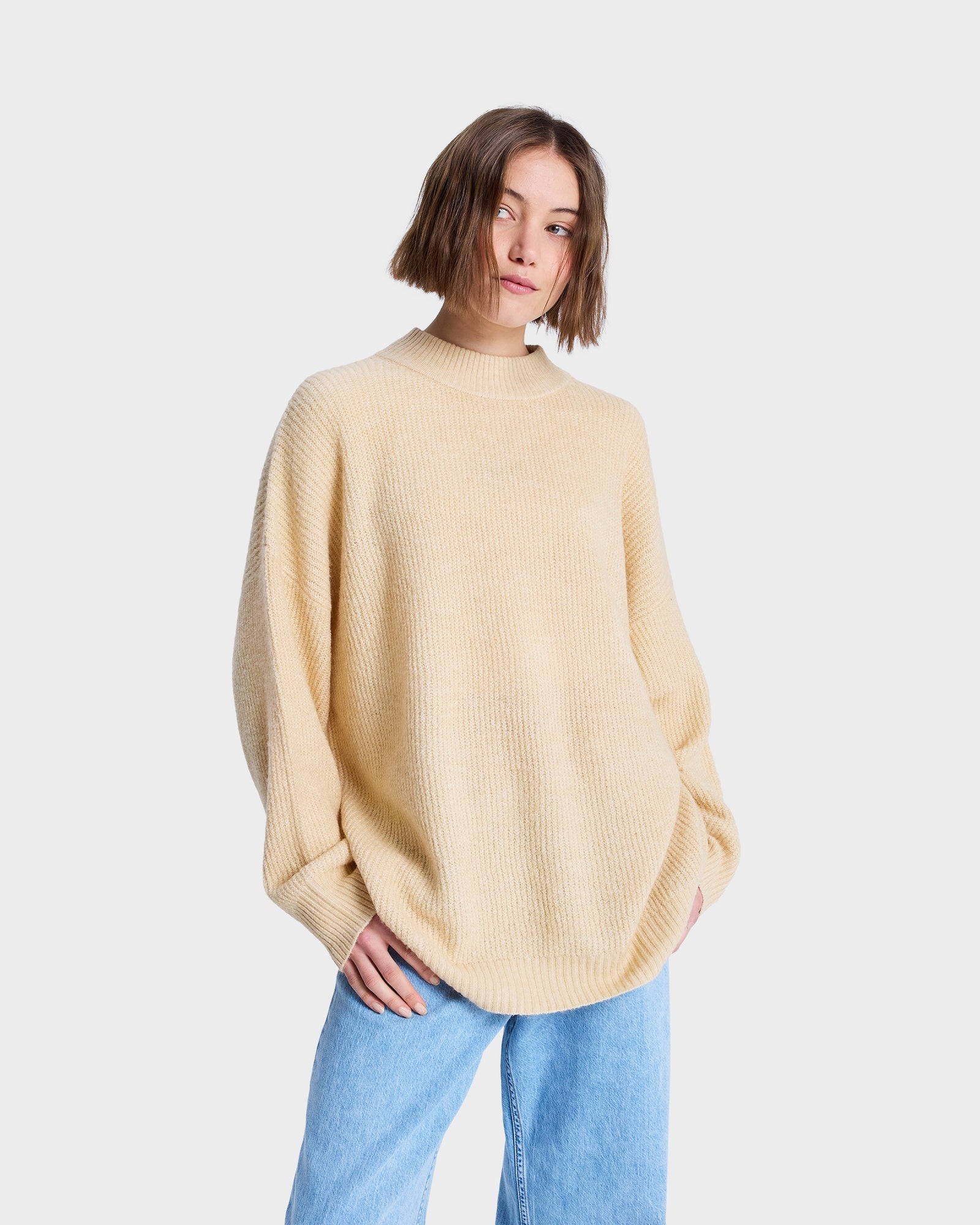 Womens Little Dume Crew Neck