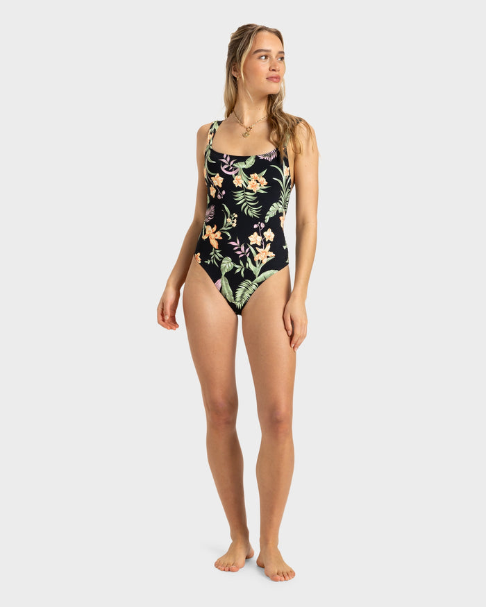 Womens Pt Beach Classics Fashion Op One Piece Swimsuit main image 0
